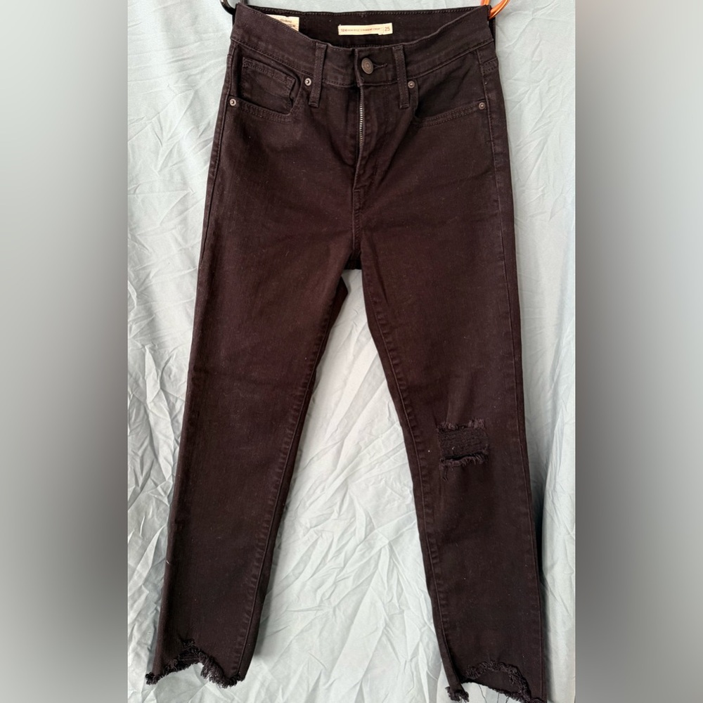 Levi’s black stretchy straight leg jeans